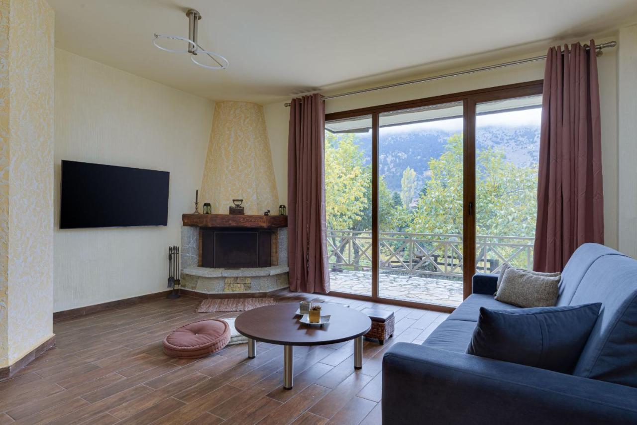 Parnassus Dreamwood Chalet Eptalofos Luaran gambar
