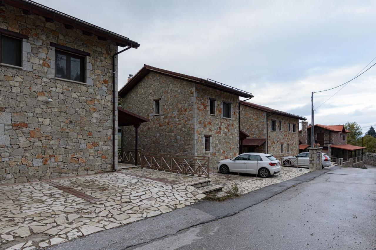 Parnassus Dreamwood Chalet Eptalofos Luaran gambar
